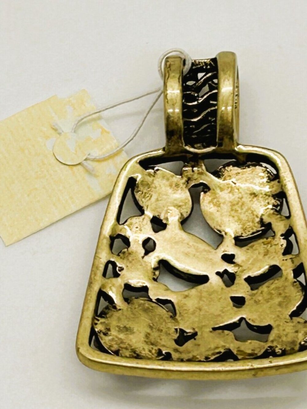 Lia Sophia Gold-Tone Pendant With Cabochon Navette Rhinestones Brass-tone - Picture 5 of 7